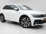 Volkswagen Tiguan 1.4 TSI ACT Highline R-line| Adapt. Cruise | Clima | Multimedia/Navi | Schuifkantel | Stoelverwarming | PDC + Camera |