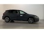 Volkswagen Golf 1.0 TSI Life Business Alcantara Stoelverwarming Sfeerverlichting
