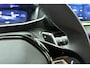 Peugeot 2008 1.2 Hybrid 136 GT Automaat | Navigatie | Dodehoek assistent | Camera | Draadloze telefoonlader | Zwart dak | Dakrails | Keyless