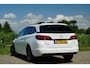 Opel Astra Sports Tourer 1.2 Design & Tech - Summit White - Aktie-> 4x Astra v.a. €8.725,-