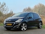 Peugeot 208 1.2 PureTech B.L. Executive - Noir Perla Nera - Nav/Bl.tooth/Cruise