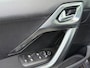 Peugeot 2008 1.2 PureTech 110pk Allure - Gris Platinium - Panorama/Camera - Chique