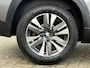 Peugeot 2008 1.2 PureTech 110pk Allure - Gris Platinium - Panorama/Camera - Chique