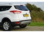 Ford Kuga 1.6 Titanium 150pk - Frozen White - Trekhaak/Winterpakket - Topstaat