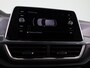 Volkswagen T-Roc 1.5 TSI Style 150 pk Automaat (DSG) | Navigatie | Trekhaak (afneembaar) | Parkeersensoren (Park assist) | Adaptieve cruise control | Stoelverwarming |