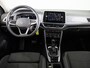 Volkswagen T-Roc 1.5 TSI Style 150 pk Automaat (DSG) | Navigatie | Trekhaak (afneembaar) | Parkeersensoren (Park assist) | Adaptieve cruise control | Stoelverwarming |