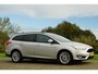 Ford Focus Wagon 1.0 Titanium Edition - Moondust Silver - Clima/Nav/Cruise
