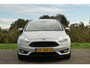 Ford Focus Wagon 1.0 Titanium Edition - Moondust Silver - Clima/Nav/Cruise