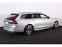 Volvo V90 T6 Recharge AWD Plus Dark - IntelliSafe Assist & Surround - 360º Camera - Harman/Kardon audio - Adaptieve LED koplampen - Verwarmde voorstoelen, stuur & achterbank - Parkeersensoren voor & achter - Elektr. bedienb. voorstoelen met geheugen - Extra getint glas - Elektr. inklapbare trekhaak - 19' LMV