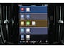 Volvo V90 T6 Recharge AWD Plus Dark - IntelliSafe Assist & Surround - 360º Camera - Harman/Kardon audio - Adaptieve LED koplampen - Verwarmde voorstoelen, stuur & achterbank - Parkeersensoren voor & achter - Elektr. bedienb. voorstoelen met geheugen - Extra getint glas - Elektr. inklapbare trekhaak - 19' LMV