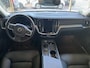 Volvo V60 2.0 B3 Essential Edition | Sport Pack | 19" Black Edition Velgen | Leder | Adaptieve Cruise Control | Stoelverwarming | Park Assist |