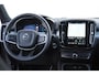 Volvo XC40 B4 211PK Automaat Plus Dark / Adaptive cruise control / Elektrische stoelen / Harman Kardon audio / Pilot assist / BLIS / Stoel en stuur verwarming / Elektrische achterklep / Parkeersensoren met camera / Google infotainment