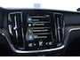Volvo V60 T6 340PK Automaat Recharge AWD Inscription /  Bowers en Wilkins / Adaptieve cruise control/ Panoramadak/ 19” velgen/ BLIS/ Trekhaak/ Stoel en stuurwielverwarming/ Parkeersensoren met 360 Camera/ Elektrische stoelen met geheugen/ Apple carplay/ Keyless entry/ Head up display