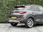 Kia Stonic 1.4 MPi DYNAMIC, NAVI, CRUISE, CAMERA, ECC-AIRCO, LED, PDC, DAKRAILS, HOGE INSTAP, LICHTMETAAL 17"