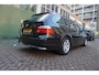 BMW 5-Serie Touring 523i Executive | Panoramadak | Leer | Maniakaal onderhouden | BTW | Youngtimer |