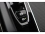 Volvo XC60 T6 Plug-in hybrid Plus Black Edition | FACELIFT | Panoramadak | Head-Up | 360 Camera | Trekhaak
