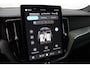 Volvo XC60 T6 Plug-in hybrid Plus Black Edition | FACELIFT | Panoramadak | Head-Up | 360 Camera | Trekhaak