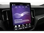 Volvo XC60 T6 Plug-in hybrid Plus Black Edition | FACELIFT | Panoramadak | Head-Up | 360 Camera | Trekhaak