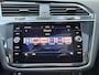 Volkswagen Tiguan 2.0 TSI 4Motion Highline R line, Trekhaak, Camera