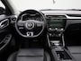 MG ZS MG EV Luxury 45 kWh | Cruise Control | Achteruitrijcamera | Stoelverwarming Voor | Panoramadak | Leder | Apple Carplay/ Android Auto |