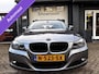 BMW 3-Serie Touring 318i Sport*PDC V+A*PANO*TREKHAAK*CRUISE*