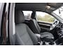 Kia Sorento 2.4 175PK X-TRA 7P 7STOELEN ORIGINEEL NEDERLANDS MET NIEUWE KOPPELING AIRCO PARKEERSENSOREN EXTRA GETINT GLAS LMV RADIO CD MP3 AUX USB 4X ELECTR.RAMEN/SPIEGELS