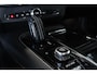 Volvo V90 T8 AWD R-Design | Navigatie | Parkeercamera | BLIS | Semi-Electrische Wegklapbare Trekhaak | Climate Control | Stoelverwarming | Stuurwielverwarming | Cruise Control | Dealeronderhouden