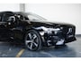 Volvo V90 T8 AWD R-Design | Navigatie | Parkeercamera | BLIS | Semi-Electrische Wegklapbare Trekhaak | Climate Control | Stoelverwarming | Stuurwielverwarming | Cruise Control | Dealeronderhouden