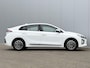 Hyundai Ioniq Comfort EV 38 kWh / Fabrieksgarantie tot 1/2027 / Stoel-Stuurverwarming / Apple Carplay/Android Auto / Automaat / Navigatie /