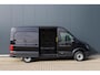 Volkswagen Crafter Trendline L3H3 140pk automaat GVW 3.5T BPM vrij | Achteruitrijcamera | Climatic | DAB | Bijrijdersbank