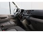 Volkswagen Crafter Trendline L3H3 140pk automaat GVW 3.5T BPM vrij | Achteruitrijcamera | Climatic | DAB | Bijrijdersbank