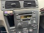 Volvo V70 2.4 Comfort Line AUTOMAAT / LEER / APK 01-2027