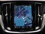 Volvo V60 T6 PLUG-IN HYBRID PLUS DARK 19INCH HARMAN KARDON SCHUIFDAK