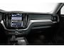 Volvo XC60 T8 Plug-in hybrid AWD Ultra Dark | 360° Parkeercamera | Stoelverwarming | 21'' Lichtmetalen velgen | Luchtvering | Electrische Wegklapbare Trekhaak | Harman Kardon Premium Audio | Google Infotainment | Longe Range