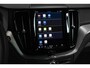 Volvo XC60 T8 Plug-in hybrid AWD Ultra Dark | 360° Parkeercamera | Stoelverwarming | 21'' Lichtmetalen velgen | Luchtvering | Electrische Wegklapbare Trekhaak | Harman Kardon Premium Audio | Google Infotainment | Longe Range