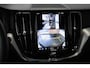 Volvo XC60 T8 Plug-in hybrid AWD Ultra Dark | 360° Parkeercamera | Stoelverwarming | 21'' Lichtmetalen velgen | Luchtvering | Electrische Wegklapbare Trekhaak | Harman Kardon Premium Audio | Google Infotainment | Longe Range