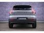 Volvo XC40 2.0 B4 Plus Black Edition | Lounge Pack | Panoramadak | Nubuck Interieur | 360 Camera | Verwarmbare Vorruit |