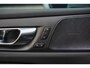 Volvo V60 2.0 B4 Inscription | Trekhaak | Pilot assist | Panoramadak | 360 graden camera | Harman/kardon audio