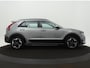 Kia Niro EV DynamicLine 64.8 kWh - Navigatie - Apple Carplay/Android Auto - Parkeersensoren voor en achter - meerdere kleuren leverbaar - Fabrieksgarantie tot 2031