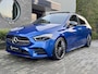 Mercedes-Benz B-klasse 200 AMG Line Facelift Pano HUD 360° Trekhaak NAP Sfeer