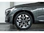 Volvo XC60 T6 Plug-in hybrid AWD Plus Dark | Harman Kardon Premium Audio | Blond Lederen Bekleding | Nieuw Model | 20'' Lichtmetalen Velgen | Head-Up Display | Panoramadak | 360° Parkeercamera | Parkeersensoren voor + achter