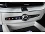 Volvo XC60 T6 Plug-in hybrid AWD Plus Dark | Harman Kardon Premium Audio | Blond Lederen Bekleding | Nieuw Model | 20'' Lichtmetalen Velgen | Head-Up Display | Panoramadak | 360° Parkeercamera | Parkeersensoren voor + achter