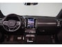 Volvo XC40 Recharge Plus - IntelliSafe Assist & Surround - Parkeercamera achter - Verwarmde voorstoelen & stuur - Parkeersensoren voor & achter - Draadloze tel. lader - Apple Carplay & Android Auto - Warmtepomp - Extra getint glas - Elektr. inklapbare trekhaak - 20' LMV