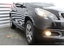 Peugeot 2008 1.2 PURETECH 110PK BLUE LION / NAVI / AIRCO / LED / PDC / 16" LMV / PANO.DAK / BLUETOOTH / CRUISECONTROL / NIEUWSTAAT !!