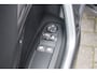 Peugeot 2008 1.2 PURETECH 110PK BLUE LION / NAVI / AIRCO / LED / PDC / 16" LMV / PANO.DAK / BLUETOOTH / CRUISECONTROL / NIEUWSTAAT !!
