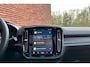 Volvo XC40 Single Motor Extended Range Ultimate 82 kWh | Trekhaak | 360 Graden Camera | Adaptieve Cruise Control | Panoramadak | Verwarmbare Voorstoelen- en Stuurwiel | BLIS Dodehoekdetectie |