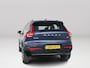 Volvo XC40 B4 Plus Dark Modeljaar 2026 | Parkeercamera | Stoel- en Stuurverwarming | Harman Kardon | Trekhaak