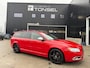 Volvo V70 2.5T 231PK R-Design / Trekhaak / Xenon / Leder / PDC / 18" Lichtmetaal