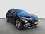 Hyundai Tucson 1.6 T-GDI 265pk PHEV Premium 4WD | Leder | Carplay | Climate | Trekhaak | Keyless | Navigatie | Elek. Klep | Full - Led | 360 Camera | KRELL Audio | Elek. Stoelen | 19" Lichtmetaal | Winterpakket | Stoelventilatie | Dodehoek Detectie
