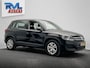 Volkswagen Tiguan 1.4 TSI Comfort&Design Edition Stoelverwarming Navigatie Trekhaak